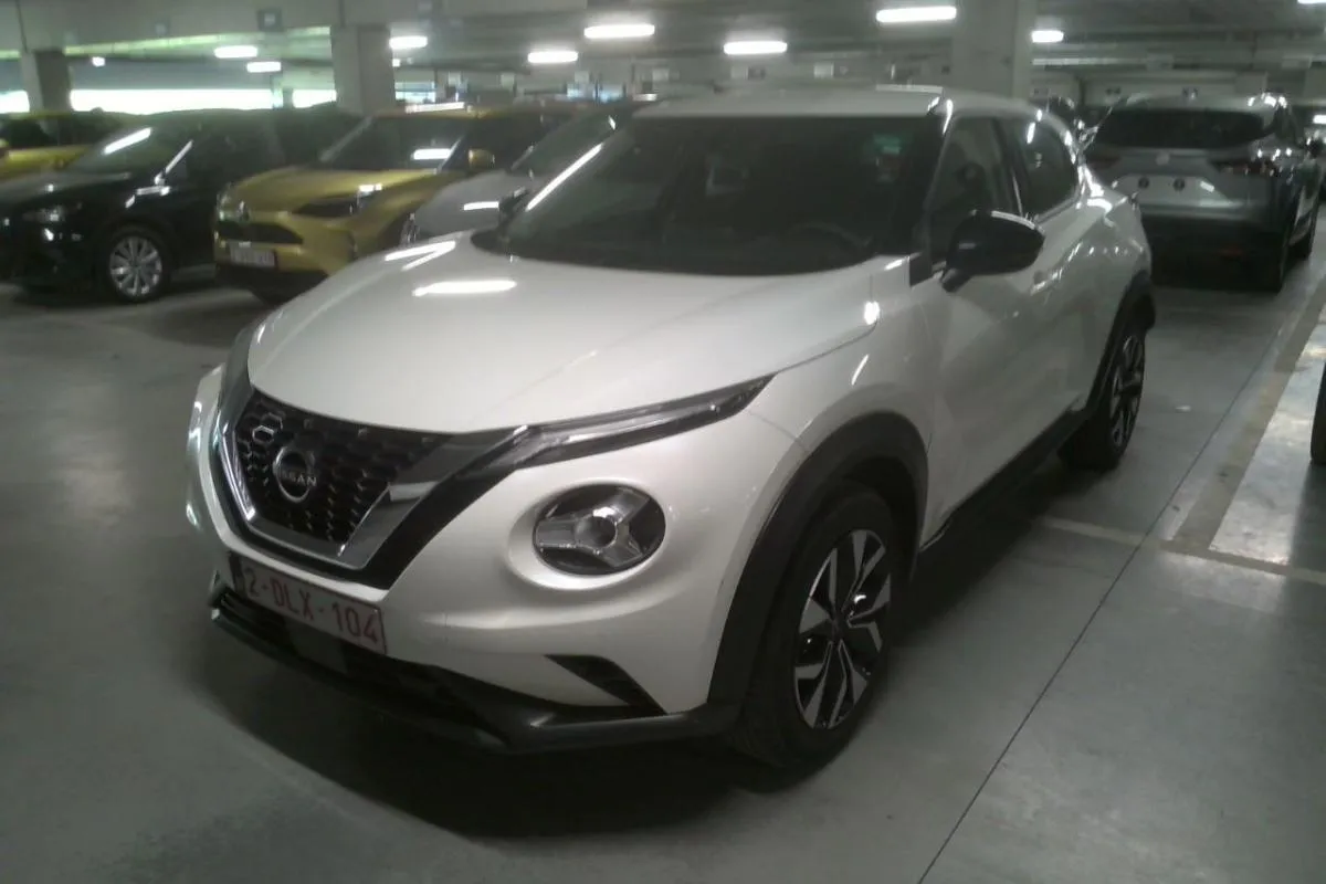 NISSAN JUKE