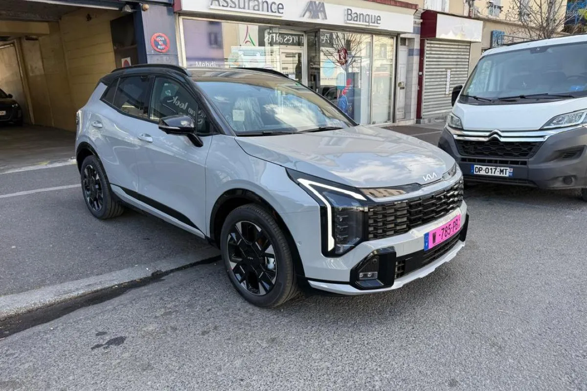 KIA SPORTAGE